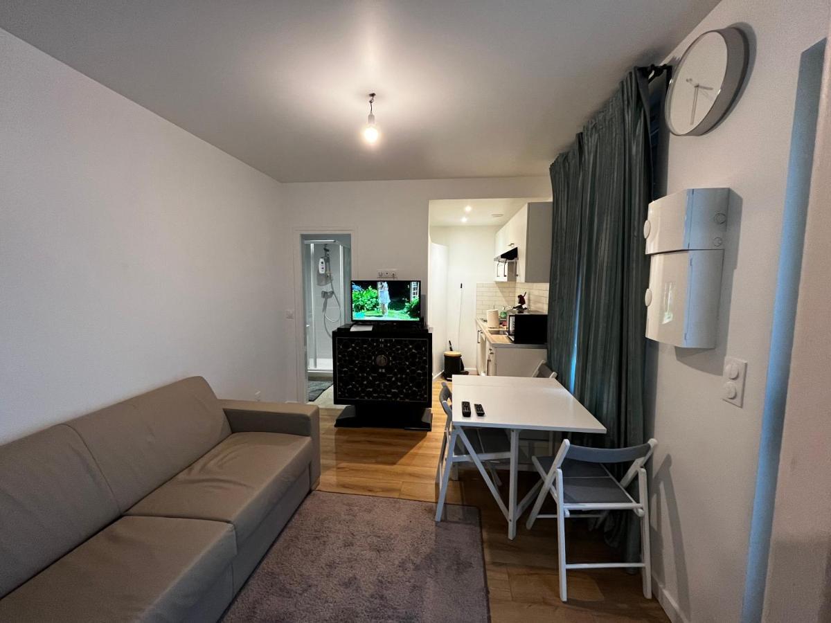 Magnifique F2 Aeroport D Orly Appartement Paray-Vieille-Poste Buitenkant foto